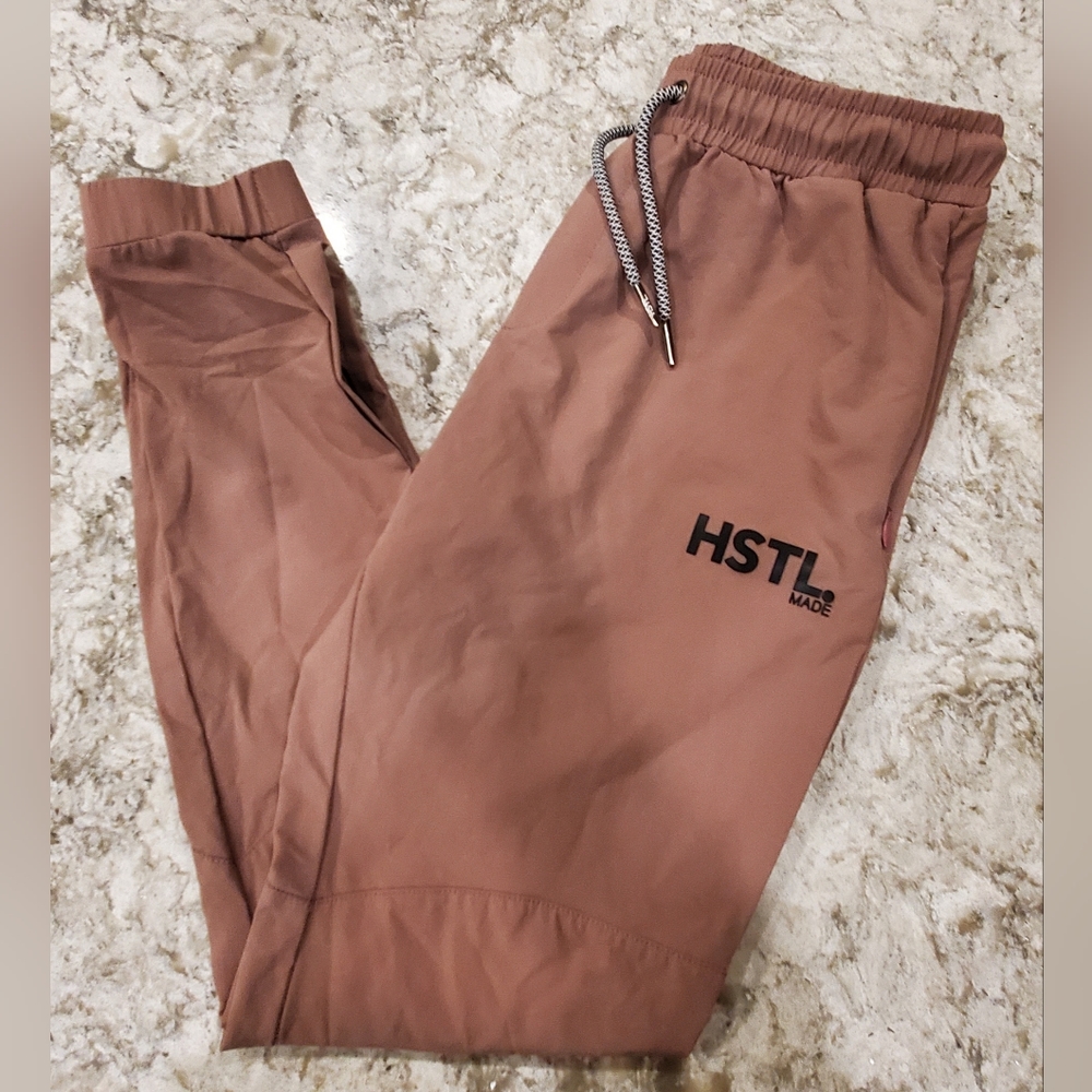 HSTL Made Women's Dusty Pink Tapered Jogger Pant